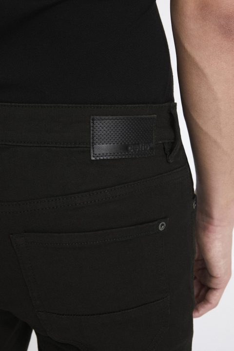 ⁦ג'ינס סטרץ' שחור בגזרת C25 בד Powerflex⁩ – תמונה ⁦7⁩