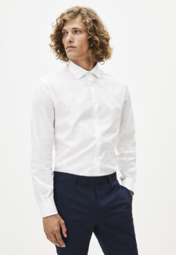 חולצה מכופתרת דוחה כתמים, צווארון איטלקי וגזרה רגילה