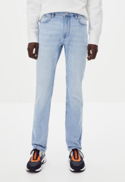 ג'ינס בגזרה צרה C25