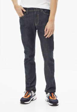 ג'ינס בגזרה ישרה C15