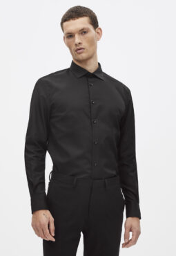 חולצה מכופתרת 100% כותנה, גזרה רגילה