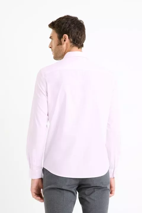 ⁦חולצה מכופתרת ורודה פסים דקים regular⁩ – תמונה ⁦4⁩