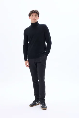 מכנסי צ'ינו סרוגים גזרת סלים - כחול כהה