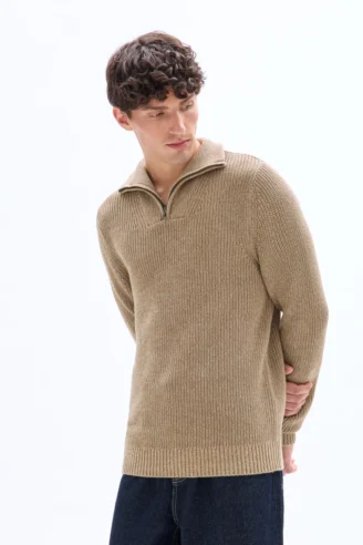 סוודר סריג עם צווארון רוכסן - בז'