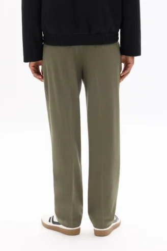 מכנס 24H בגזרת לוס (Loose) עם בד סטרץ’