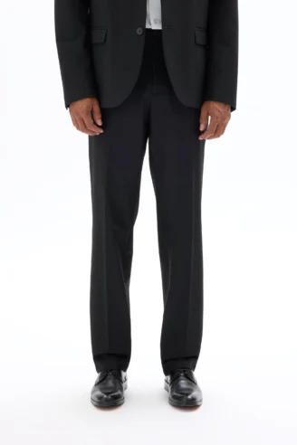 מכנסי חליפה בגזרת סלים מבד גמיש - חום