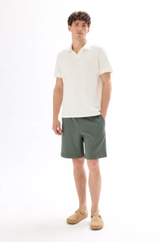 חולצת פולו בגזרה רגילה בסריגת וופל - אוף וויט