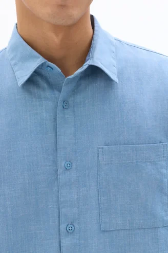 חולצת ג’ינס בגזרת רגולר 100% כותנה