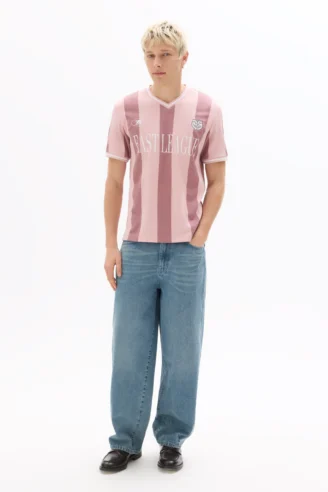 חולצת כדורגל בגזרת אוברסייז