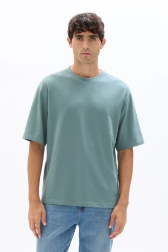 חולצת טי עם צווארון עגול Oversize